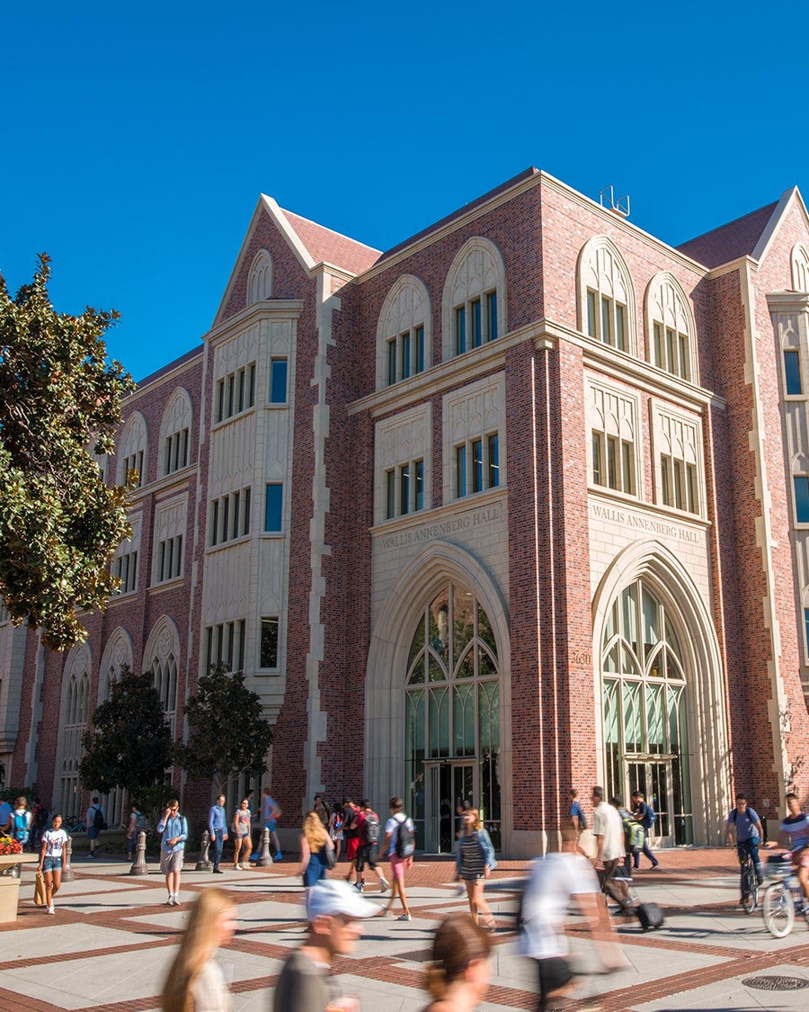 Exterior of Wallis Annenberg Hall on University of Southern California main campus. Photo Credit: Chris Shinn.