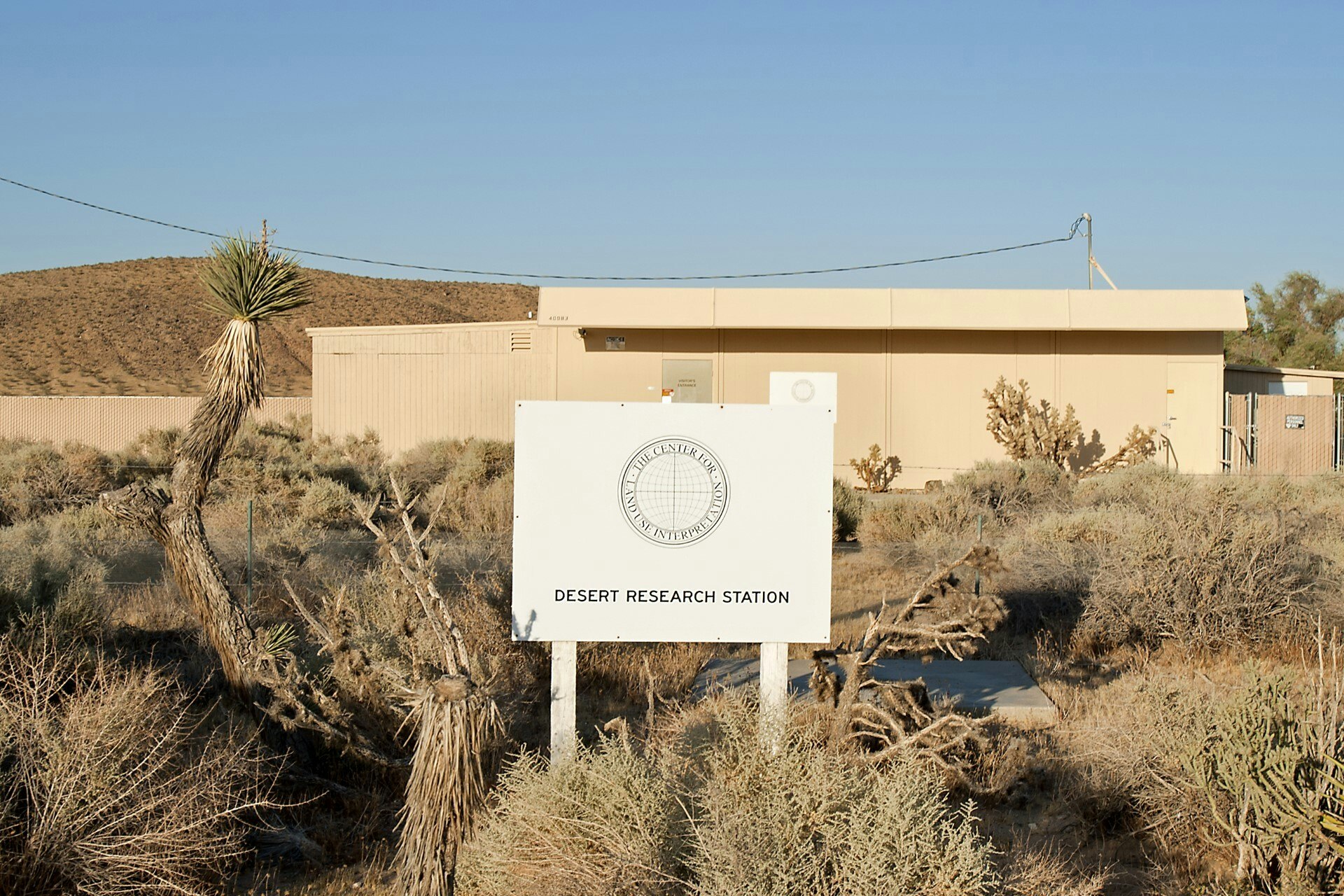 The Center for Land Use Interpretation’s Desert Research Station, near Hinkley, California. Courtesy of the Center for Land Use Interpretation.