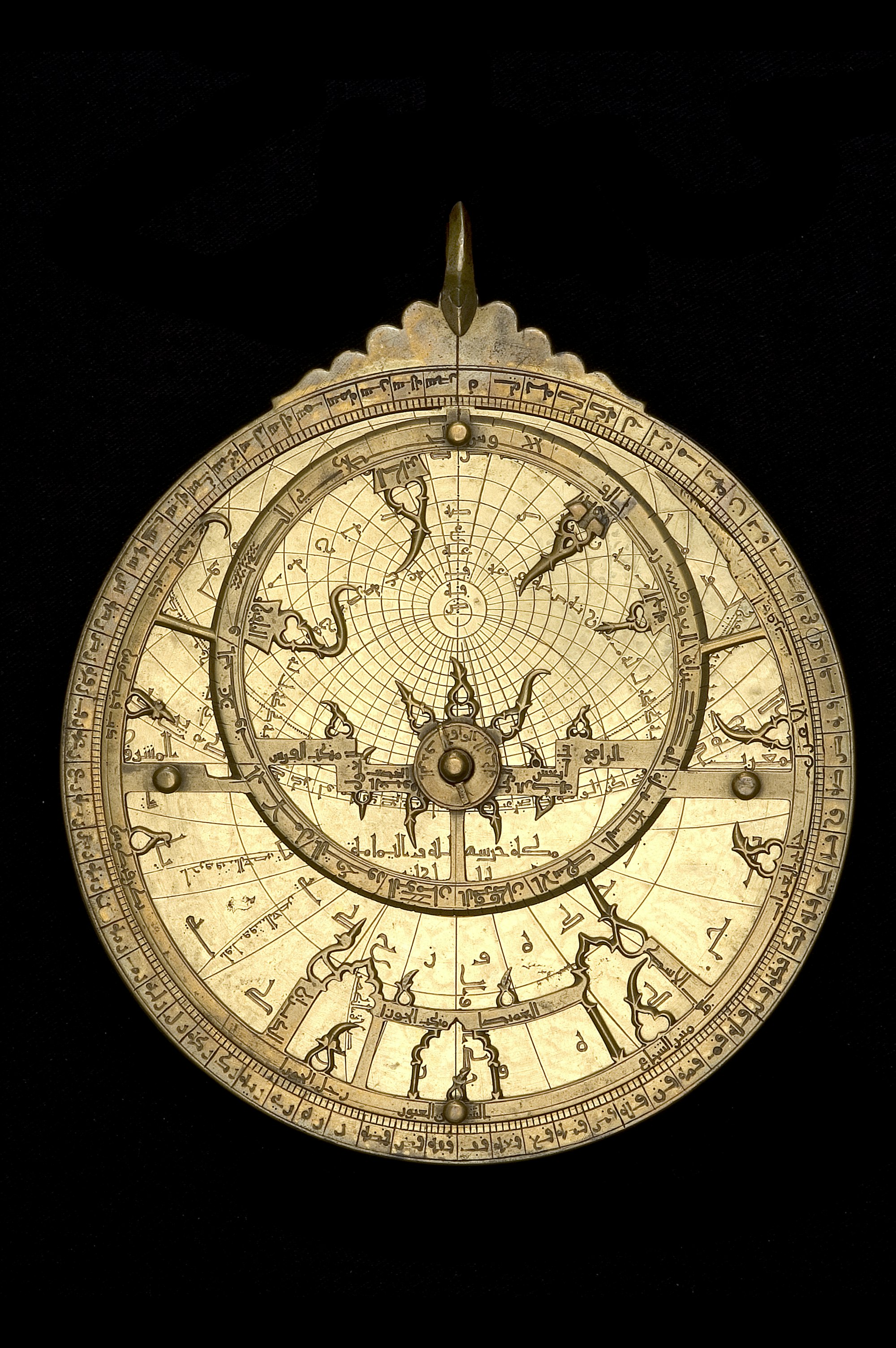 "Astrolabe," 460 AH / 1067-68 CE ,Ibrahim ibn Sa’id al-Sahli. © History of Science Museum, University of Oxford