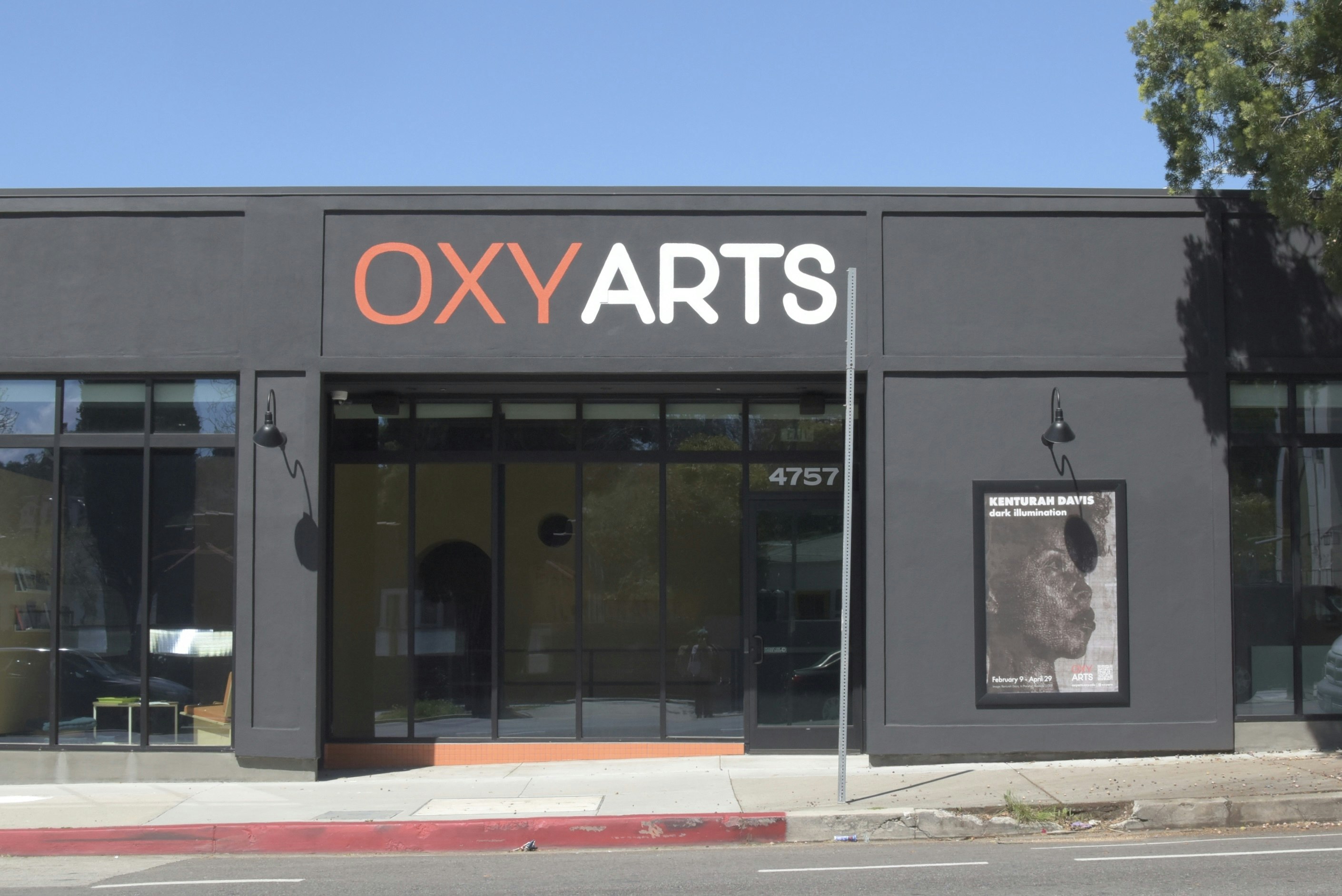 OXY ARTS on York Blvd. Photo by Adelaide Zou. ©OXY ARTS.