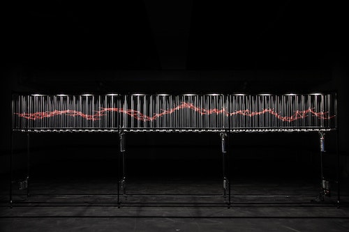 "Interface I, Ars Electronica, Linz," 2016. Ralf Baecker. Aluminum tubes, DC motors, strings, elastic bands, custom electronics, Geiger-Müller tubes. Courtesy of the artist. ©Ralf Baecker.